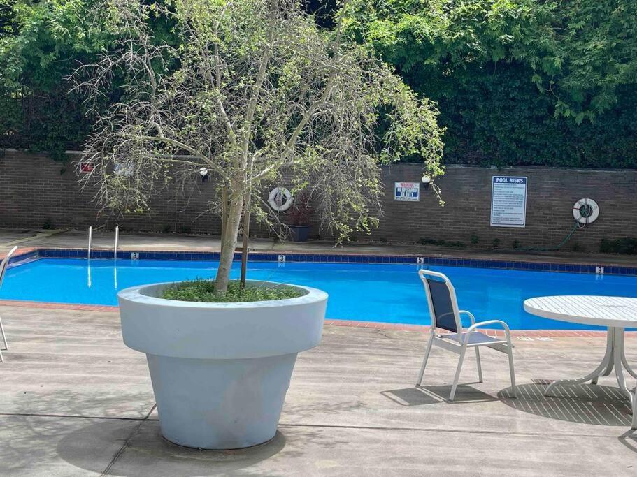 شقة Cozy Penthouse Atlanta,Ga المظهر الخارجي الصورة